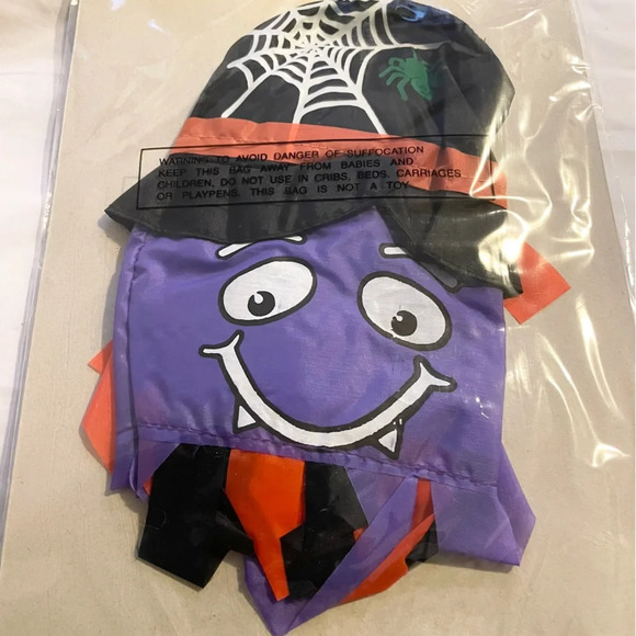 30”glow in the dark fabric 3D Halloween windsock spider - Picture 2 of 2